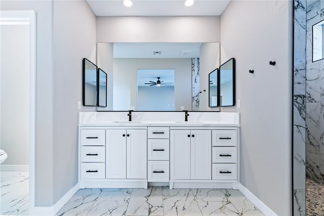 3183 Secret Pass Canyon Drive, Bullhead City, AZ 86429