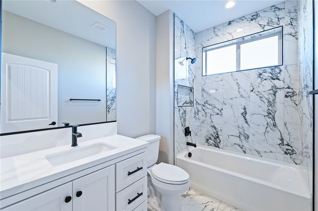 3183 Secret Pass Canyon Drive, Bullhead City, AZ 86429