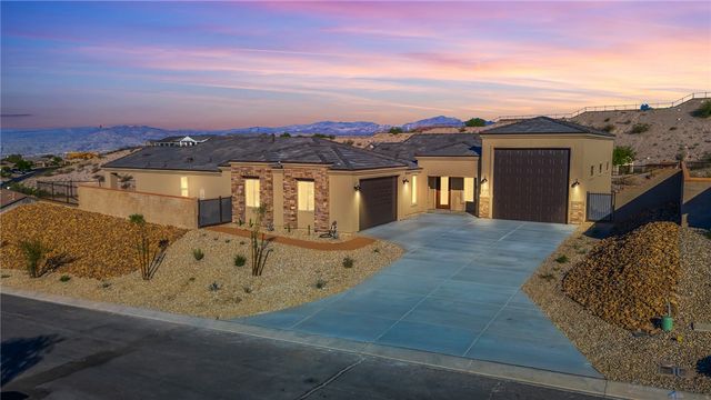 3183 Secret Pass Canyon Drive, Bullhead City, AZ 86429