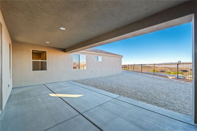3183 Secret Pass Canyon Drive, Bullhead City, AZ 86429