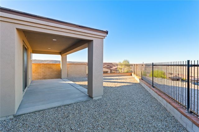 3183 Secret Pass Canyon Drive, Bullhead City, AZ 86429