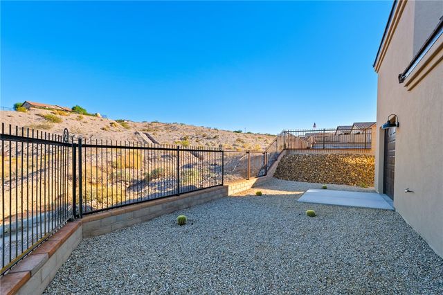 3183 Secret Pass Canyon Drive, Bullhead City, AZ 86429
