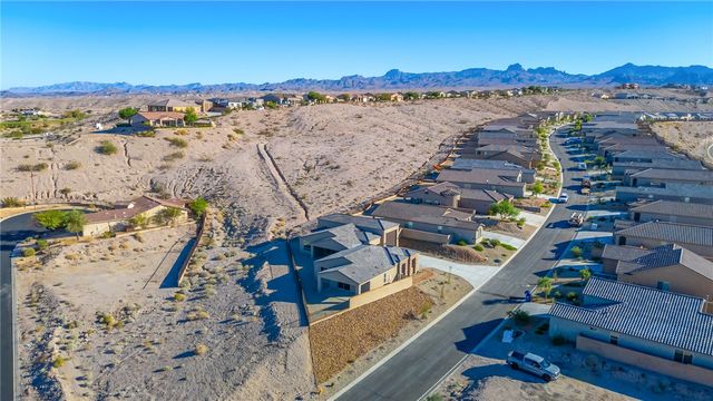 3183 Secret Pass Canyon Drive, Bullhead City, AZ 86429