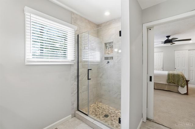 10701 Old Pond Drive, Montgomery, OH 45249