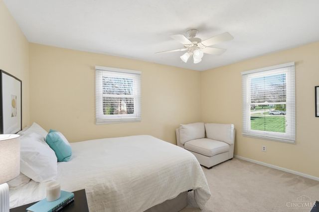 10701 Old Pond Drive, Montgomery, OH 45249