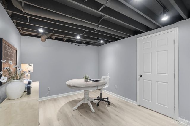 10701 Old Pond Drive, Montgomery, OH 45249