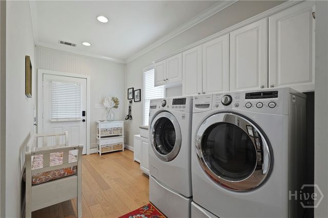 8813 Whitefield Avenue, Savannah, GA 31406