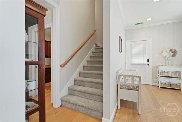 8813 Whitefield Avenue, Savannah, GA 31406