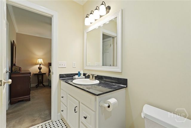 8813 Whitefield Avenue, Savannah, GA 31406