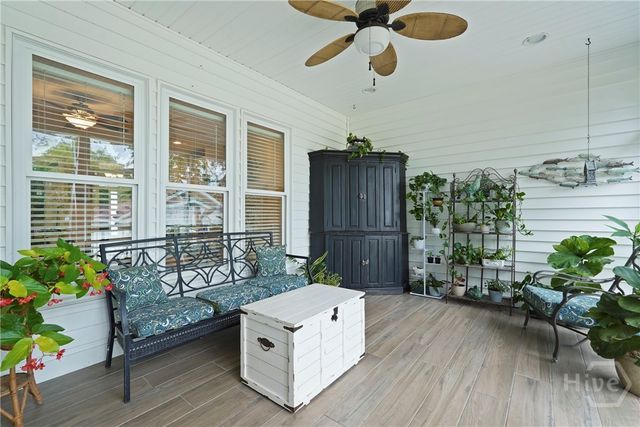 8813 Whitefield Avenue, Savannah, GA 31406