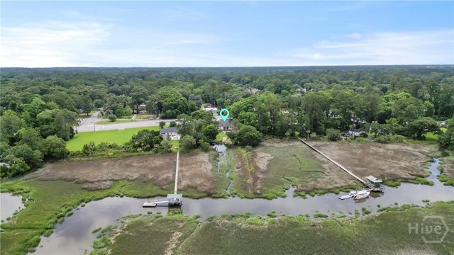 8813 Whitefield Avenue, Savannah, GA 31406