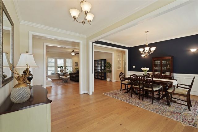 8813 Whitefield Avenue, Savannah, GA 31406