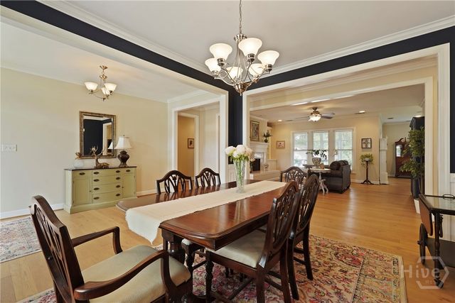 8813 Whitefield Avenue, Savannah, GA 31406