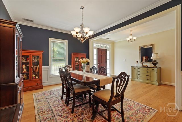 8813 Whitefield Avenue, Savannah, GA 31406