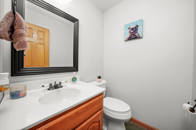 41 Lockman Circle, Elgin, IL 60123
