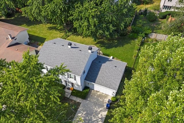 41 Lockman Circle, Elgin, IL 60123