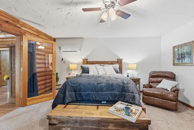 114 Trails End Street, Mabank, TX 75156