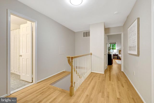 9321 TOVITO DR, Fairfax, VA 22031