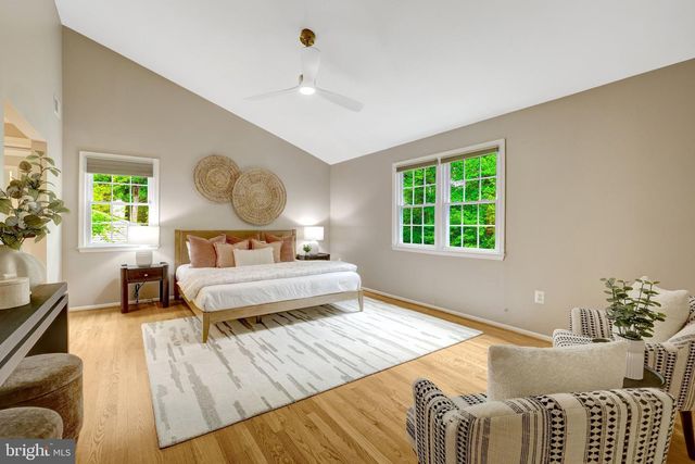 9321 TOVITO DR, Fairfax, VA 22031