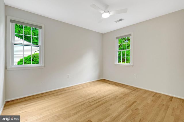 9321 TOVITO DR, Fairfax, VA 22031