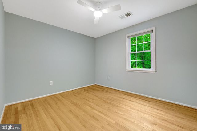 9321 TOVITO DR, Fairfax, VA 22031
