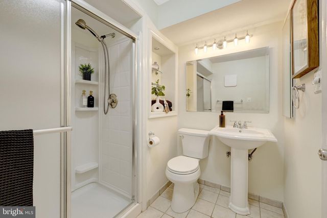 9321 TOVITO DR, Fairfax, VA 22031