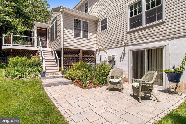 9321 TOVITO DR, Fairfax, VA 22031