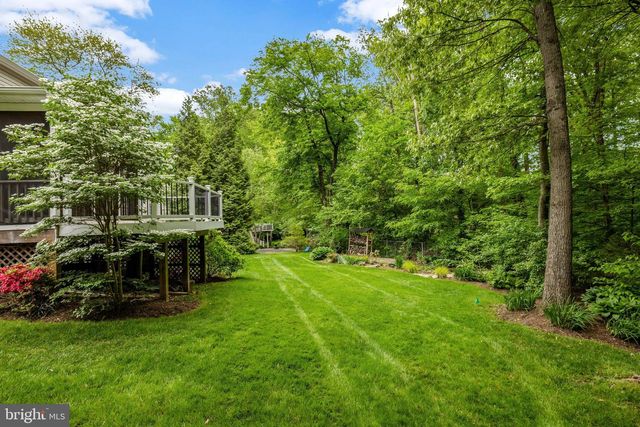 9321 TOVITO DR, Fairfax, VA 22031
