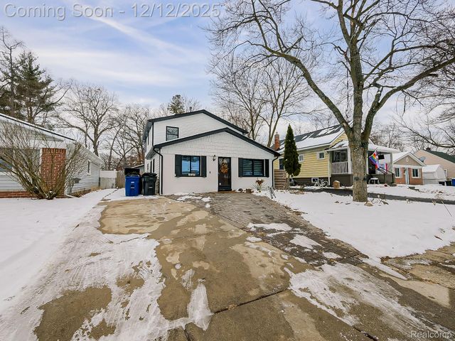 6087 N Parent Street, Westland, MI 48185