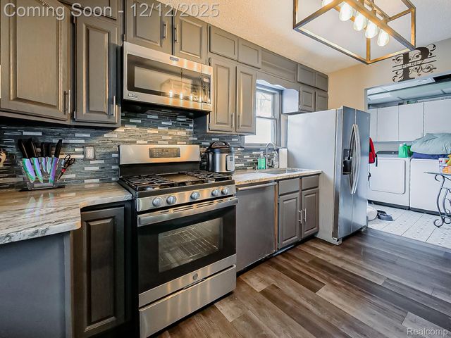 6087 N Parent Street, Westland, MI 48185