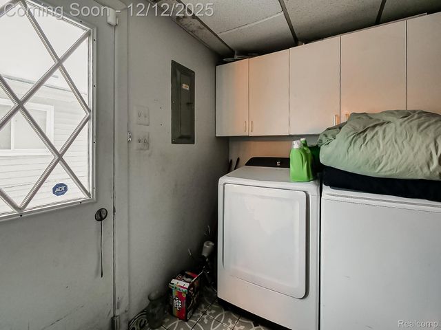 6087 N Parent Street, Westland, MI 48185