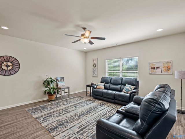 626 Magnolia Place Lane, Hartselle, AL 35640