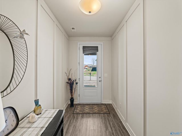 626 Magnolia Place Lane, Hartselle, AL 35640