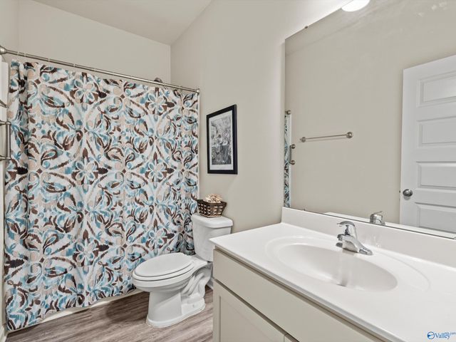 626 Magnolia Place Lane, Hartselle, AL 35640