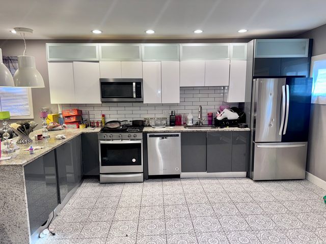 15128 Marshfield Avenue, Harvey, IL 60426