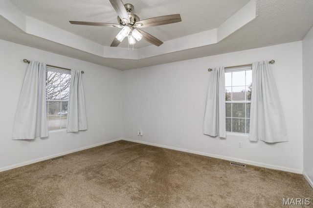 2100 LILLY, Lebanon, MO 65536