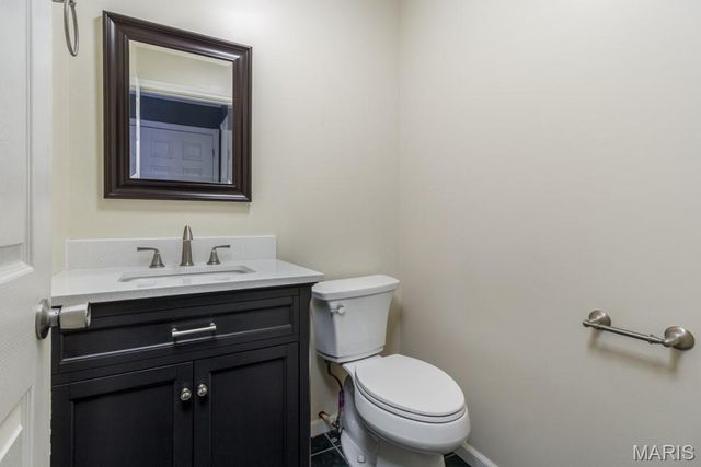 2100 LILLY, Lebanon, MO 65536