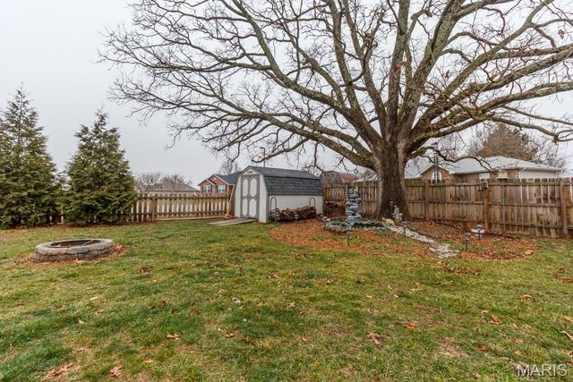 2100 LILLY, Lebanon, MO 65536