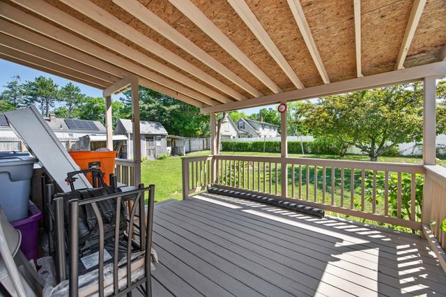 133 Denwall Dr, Springfield, MA 01119