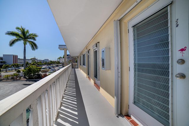 101 Doolen Court 210, North Palm Beach, FL 33408