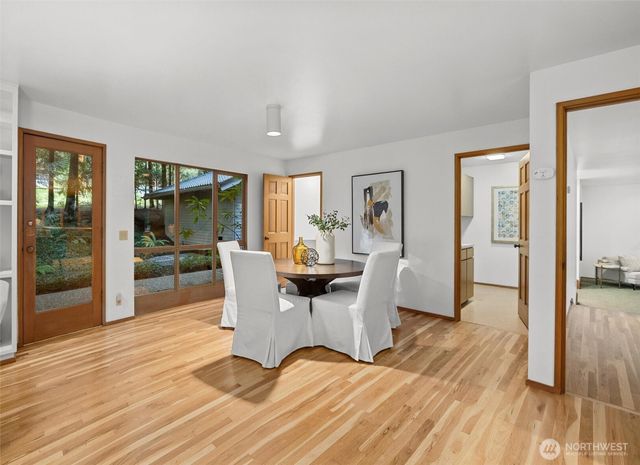 13619 NE 28th Street, Bellevue, WA 98005