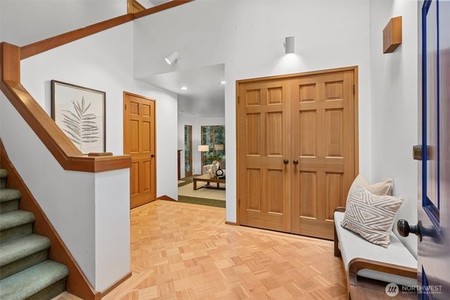 13619 NE 28th Street, Bellevue, WA 98005