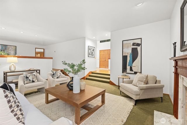 13619 NE 28th Street, Bellevue, WA 98005