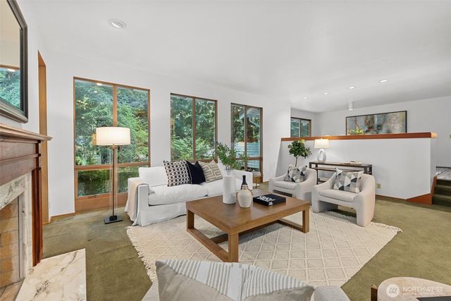 13619 NE 28th Street, Bellevue, WA 98005
