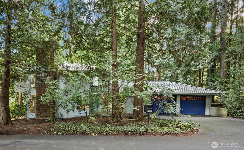 13619 NE 28th Street, Bellevue, WA 98005