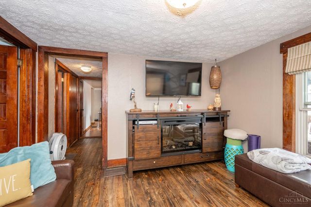 118 Third, Trenton, OH 45067