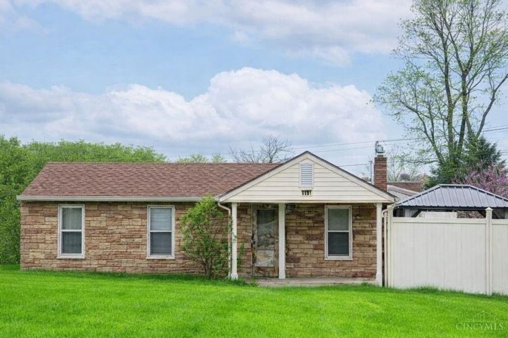 118 Third, Trenton, OH 45067