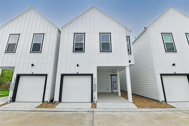 9902 Clark Road D, Houston, TX 77076