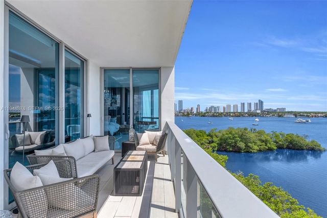 17111 Biscayne Blvd 602, North Miami Beach, FL 33160