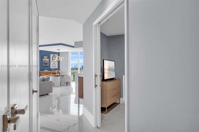 17111 Biscayne Blvd 602, North Miami Beach, FL 33160